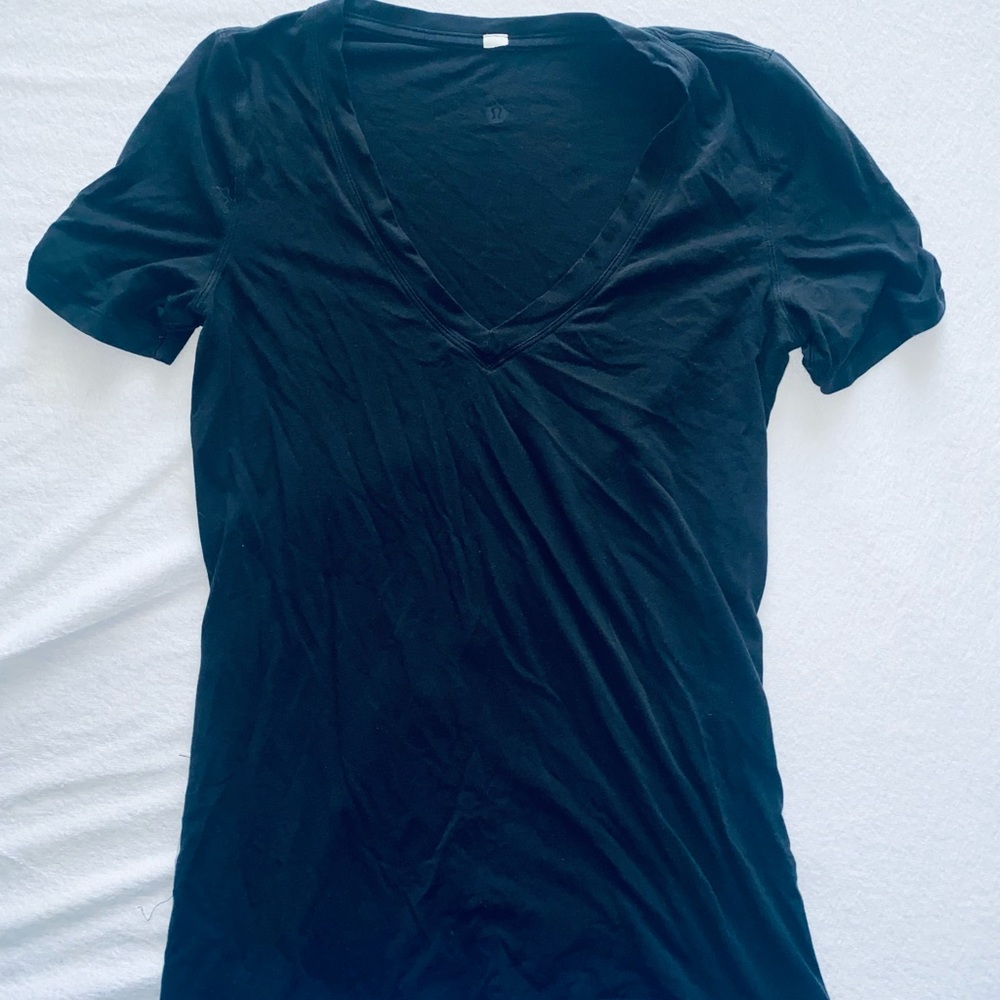Lululemon Short Sleeve V-Neck T-Shirt